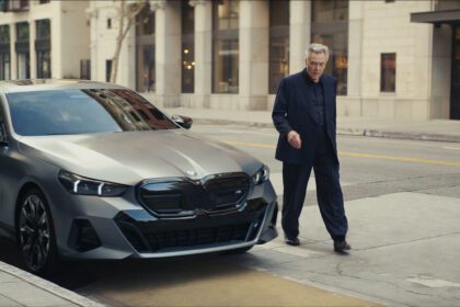 Christopher Walken nadaje tonu w reklamie BMW i na Super Bowl scaled