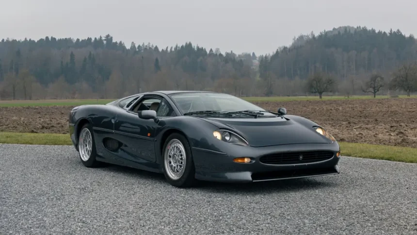 Unikatowy Jaguar Xi220 Na Aukcji W Sothebys