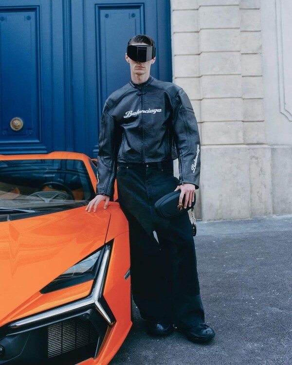 Kampania Balenciaga Lamborghini1