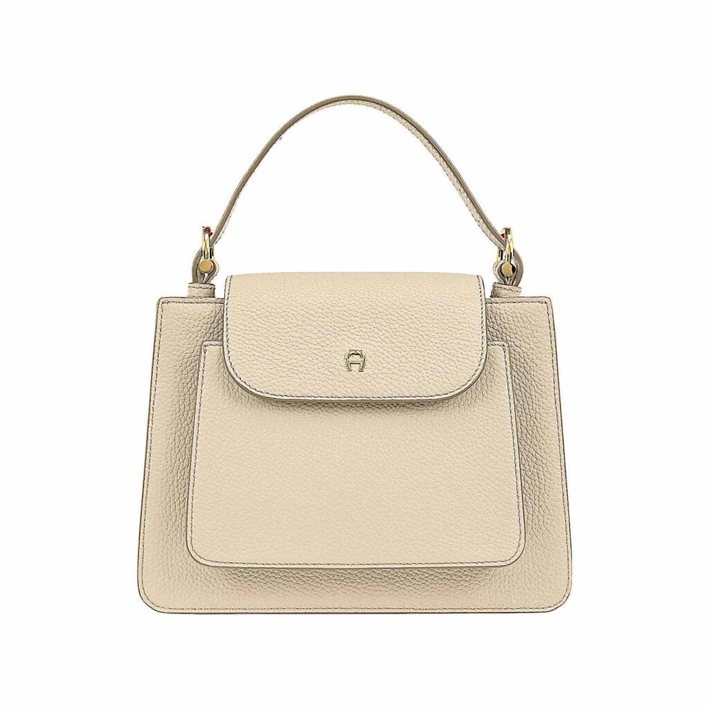 Marka Aigner12