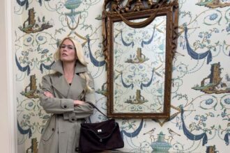 Kampania Balenciaga Z Claudią Schiffer