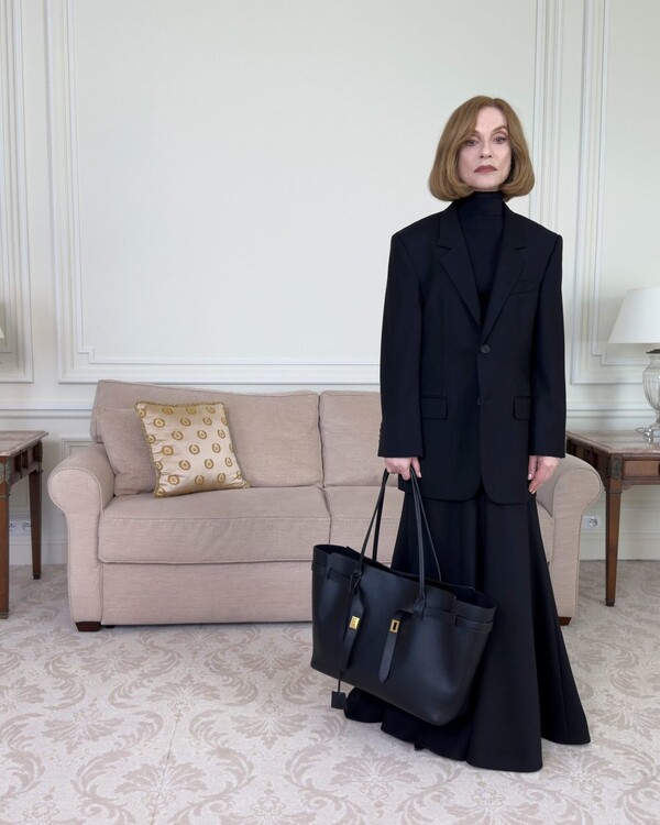 Kampania Balenciaga Z Claudią Schiffer7