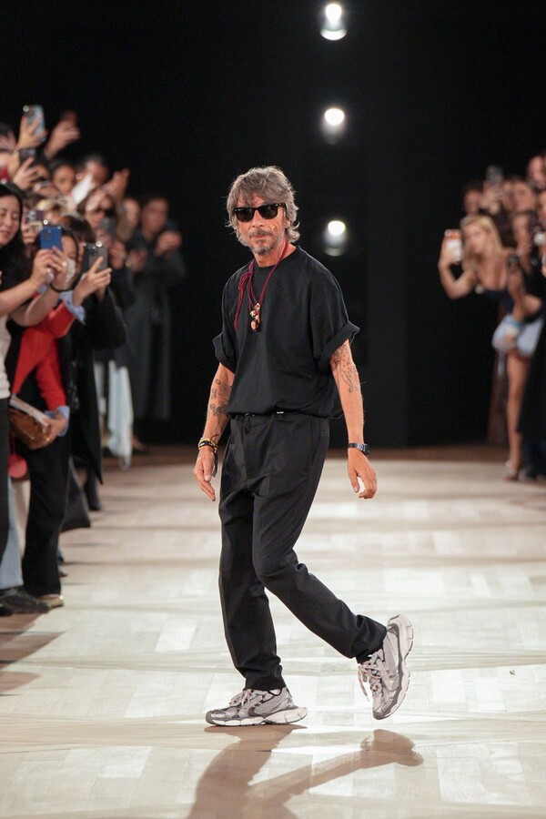 Pierpaolo Piccioli Balenciaga Po Nowemu, Ale Czy Na Pewno