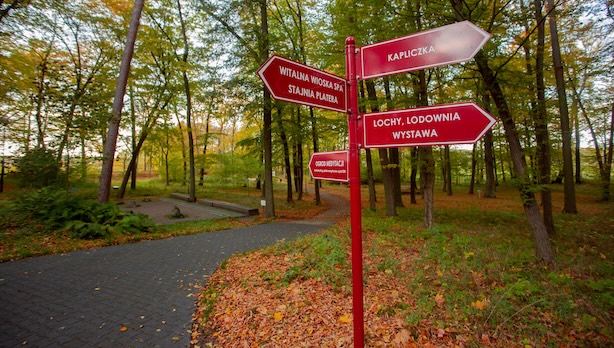 Ścieżki Tematyczne W Parku Maor Hpuse Spa