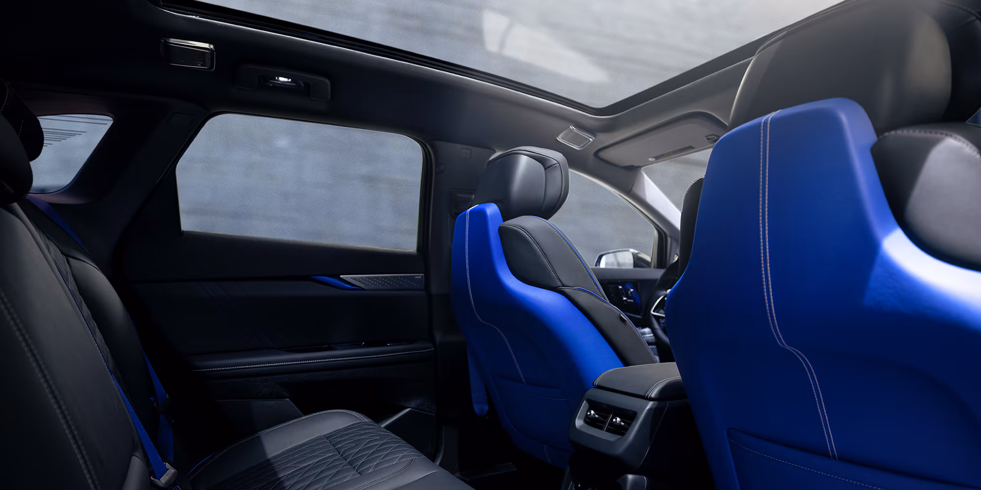 Cadillac Optiq V 2026 Wnetrze