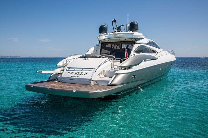 Luksusowy Intelignenty Jacht