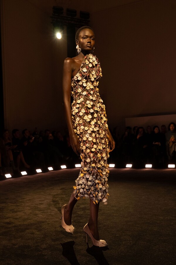 Schiaparelli Spring 2026 Agonia I Ekstaza Haute Couture Jak Sztuka żywa3