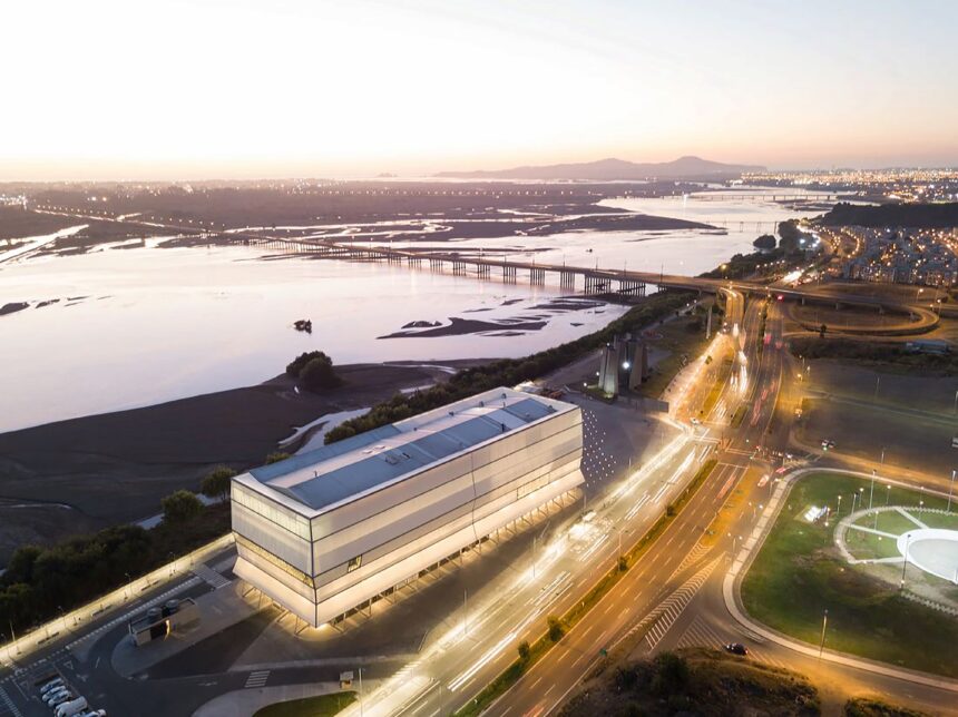 Pritzker 2026 Nagroda Dla Architekta, Który Buduje Wrażliwość3