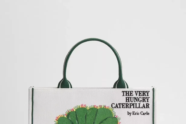 Dior Book Tote Kiedy Książka Staje Się Modą