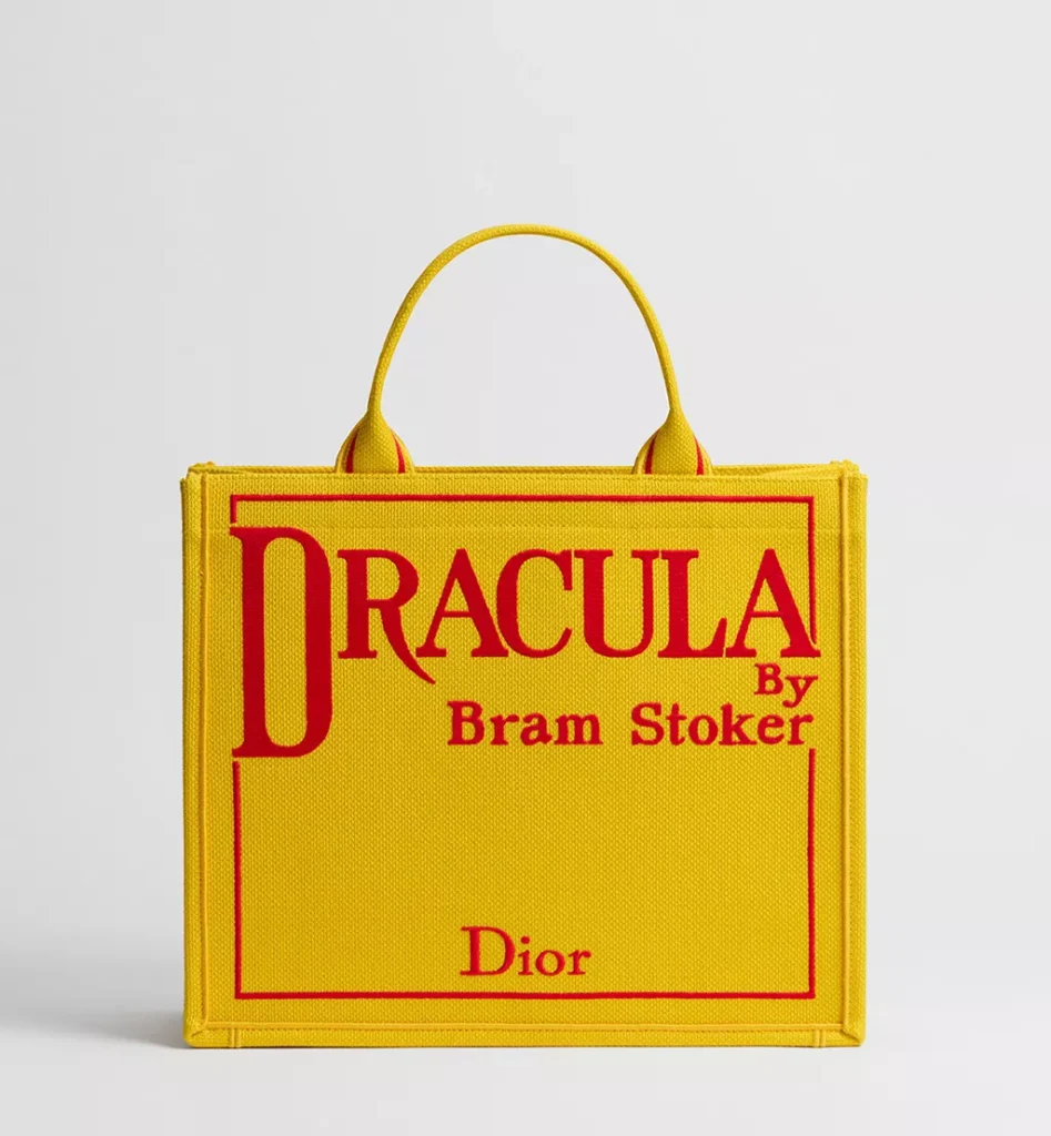 Dior Book Tote Kiedy Książka Staje Się Modą653