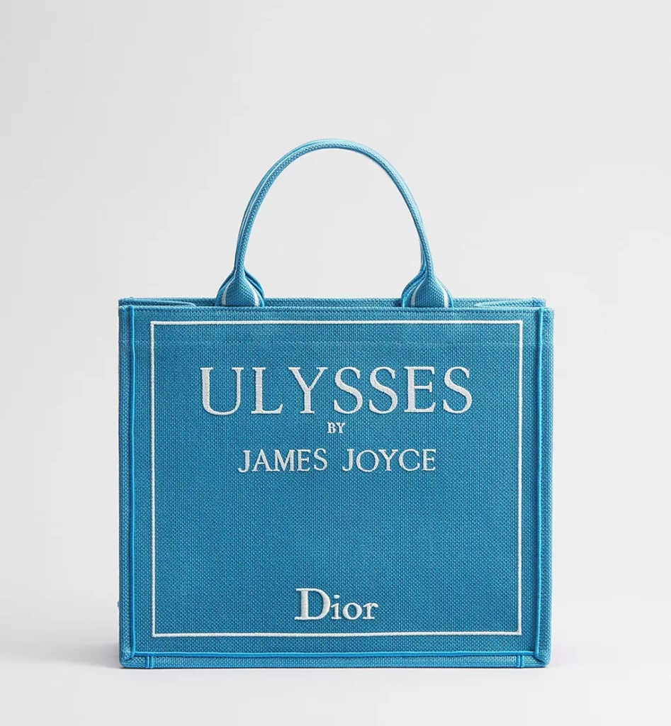 Dior Book Tote Kiedy Książka Staje Się Modą8